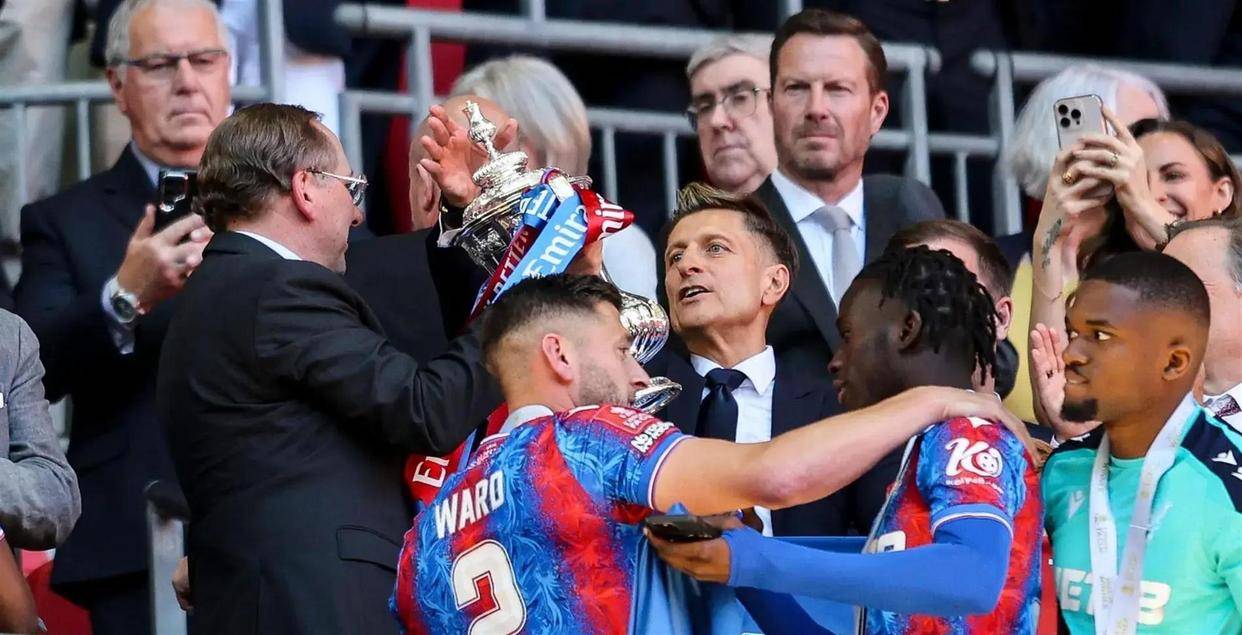 切尔西把斯特拉斯堡当球员仓库？一个夏天送过去6人，法甲队创纪录签18将却遭球迷抗议